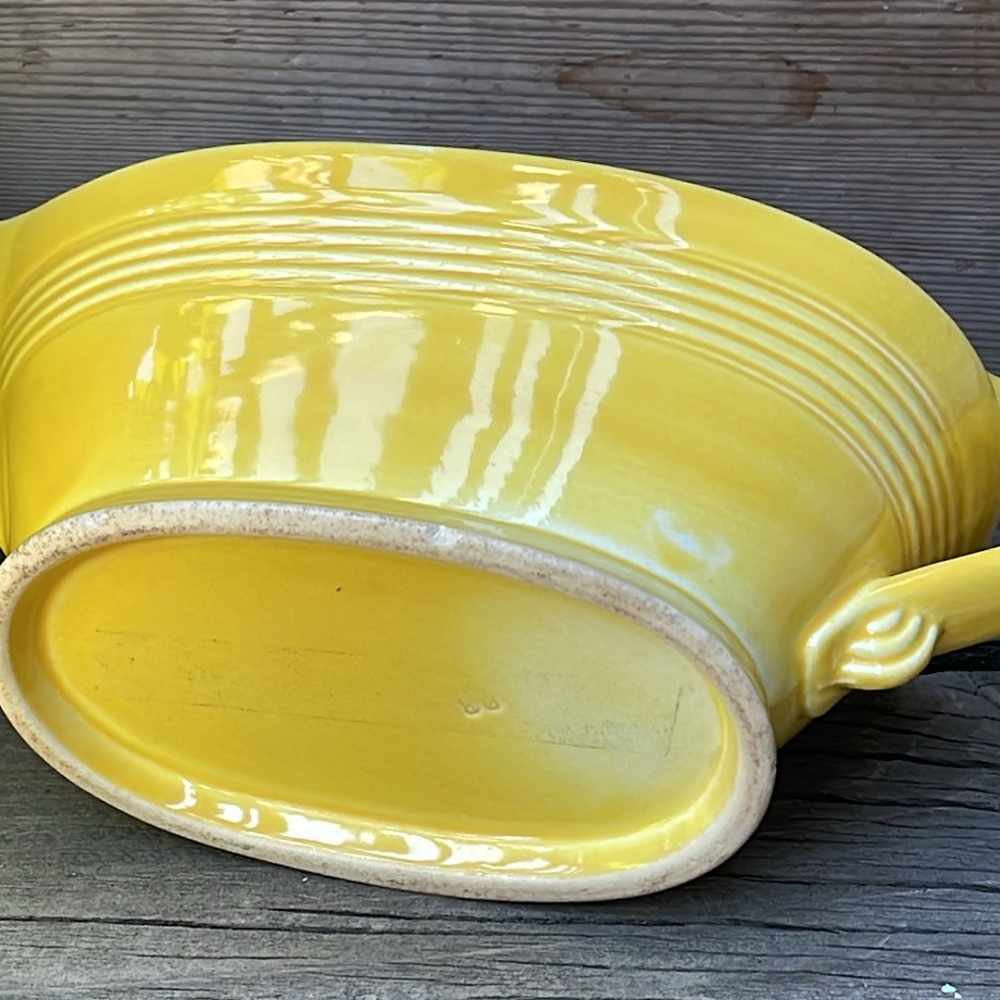 Vintage Yellow Harlequin Gravy Boat :: Homer Laughlin :: MCM - Picture 7 of 10